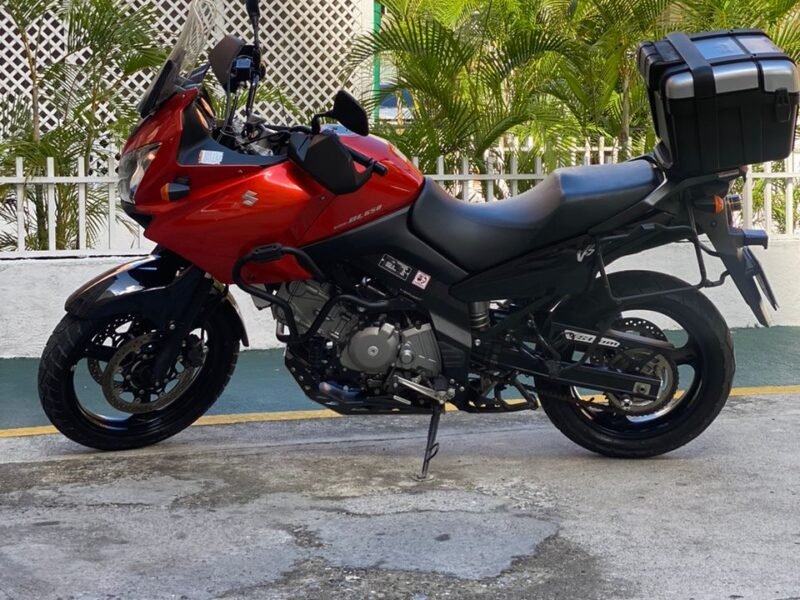 Suzuki V-strom 650cc 2013